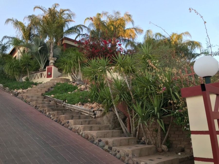 4 Bedroom Property for Sale in Keidebees Northern Cape